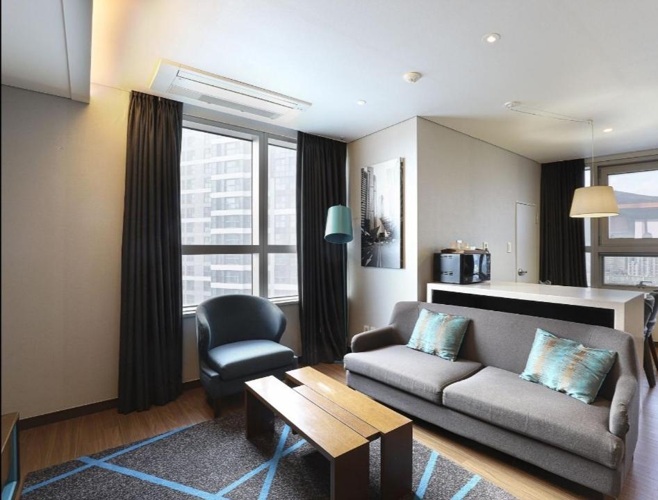 בוסאן Haeundae Wide Ocean View & Residence מראה חיצוני תמונה